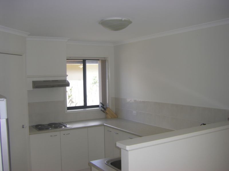 12 Burrows, Sippy Downs QLD 4556