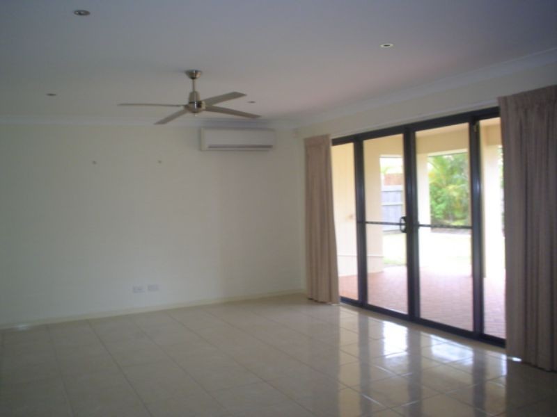 17 Campbellville Crt, Pelican Waters QLD 4551