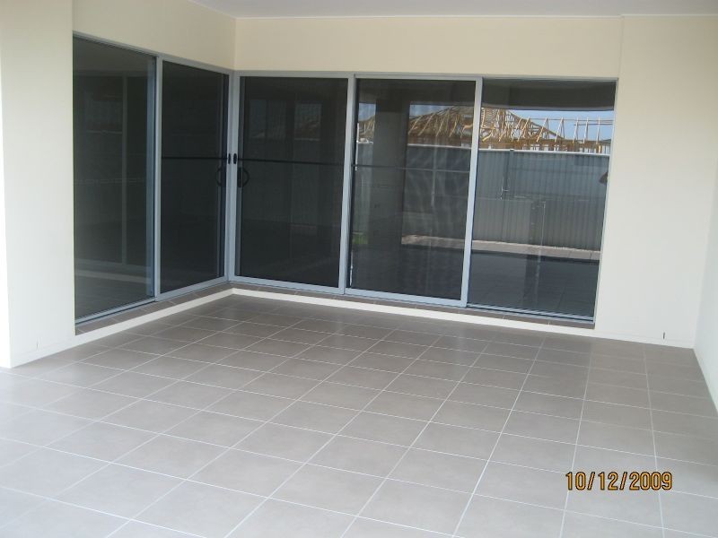 381 Echo St, Pelican Waters QLD 4551