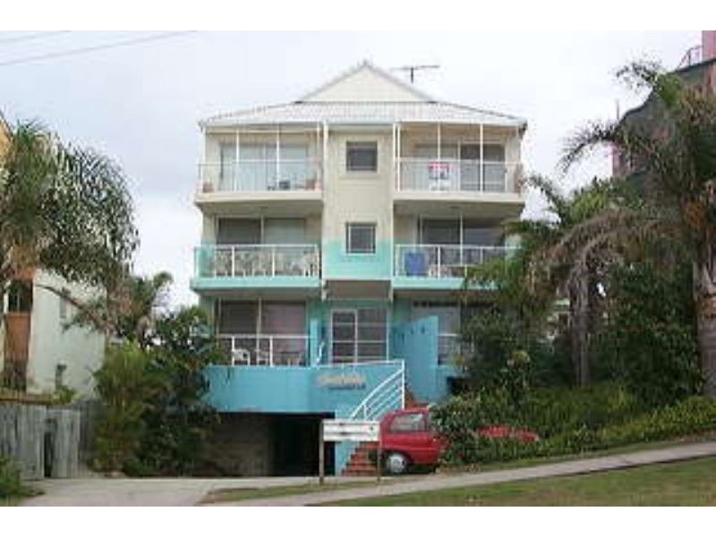 2/14 Mahia Tce, Kings Beach QLD 4551