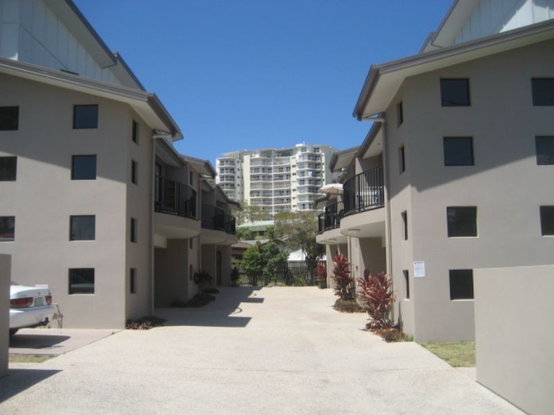 3/7-9 Wyreema Tce, Caloundra QLD 4551