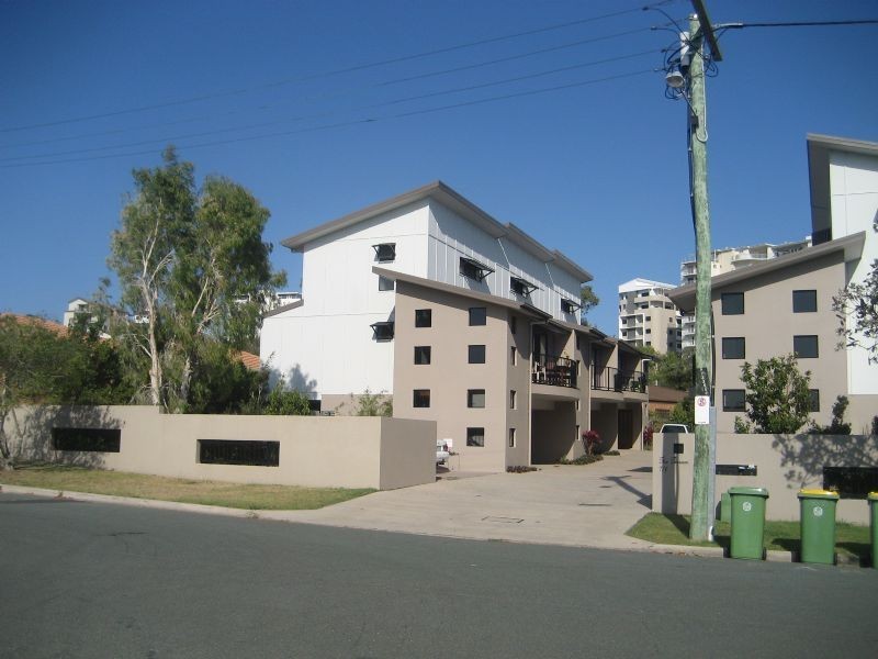 3/7-9 Wyreema Tce, Caloundra QLD 4551