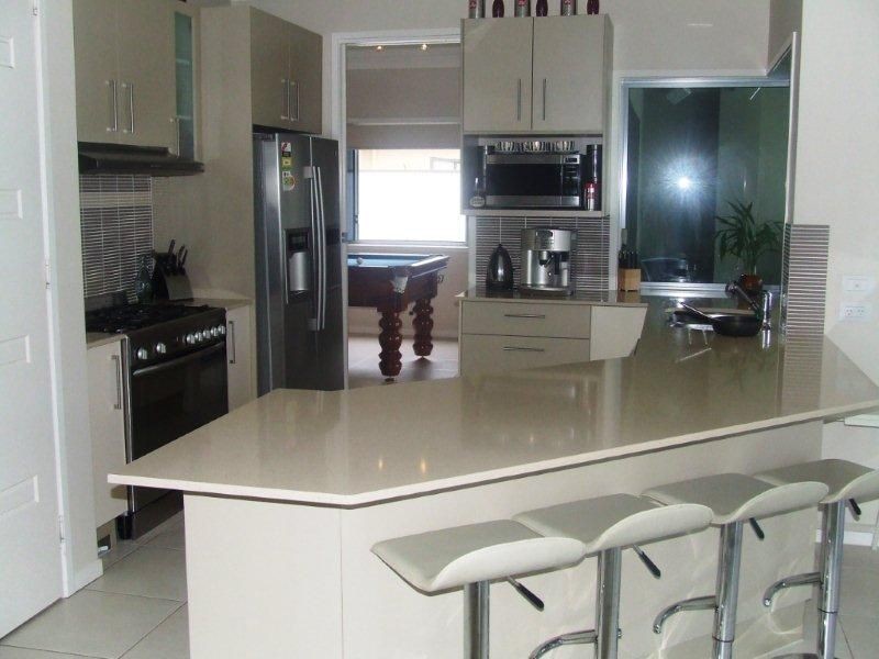 9 Rutherford Pl, Pelican Waters QLD 4551