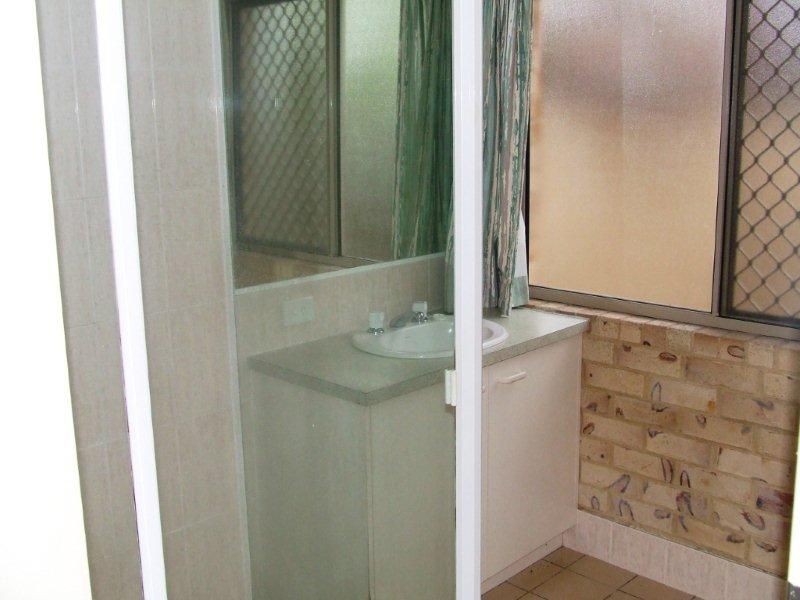 2/26 Blackall Tce, Nambour QLD 4560