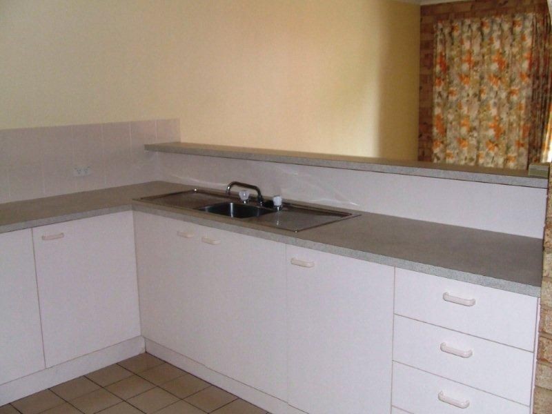 2/26 Blackall Tce, Nambour QLD 4560