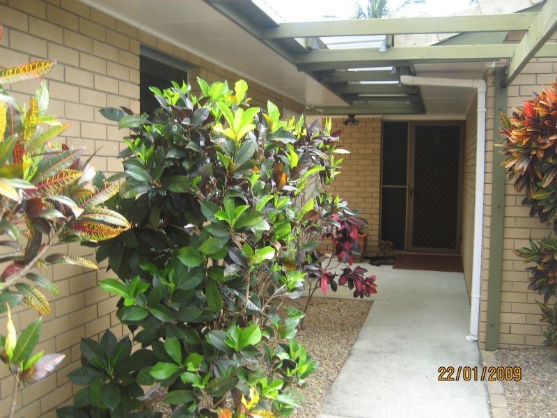 2/49 Wavell Ave, Golden Beach QLD 4551