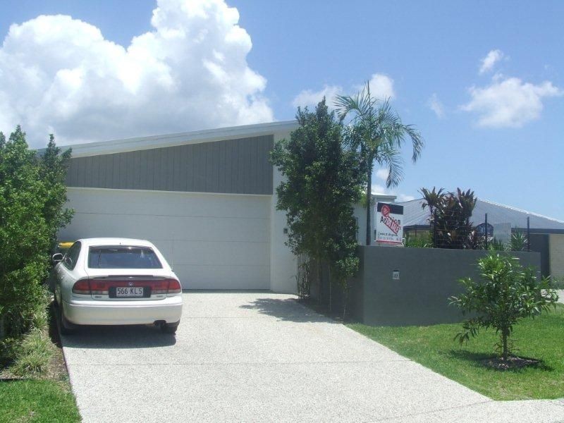 12 Wheeler Cres, Caloundra West QLD 4551