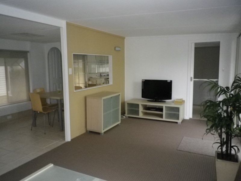 10/63 Caloundra Rd, Little Mountain QLD 4551