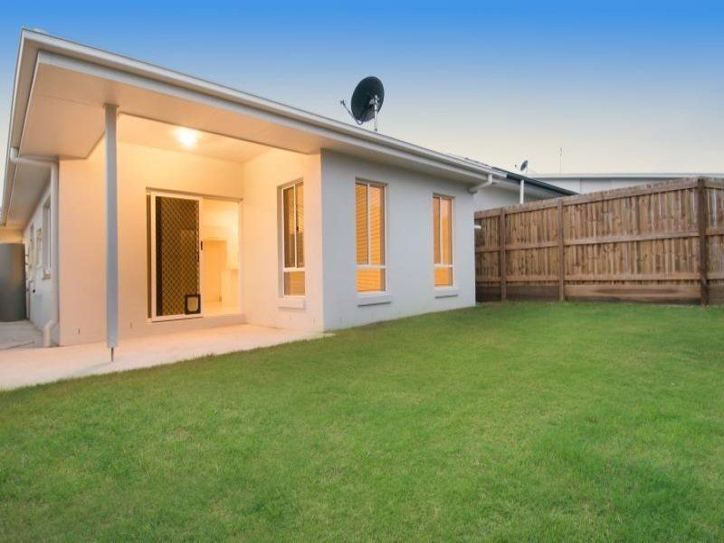 63 Kurrajong Cres, Meridan Plains QLD 4551