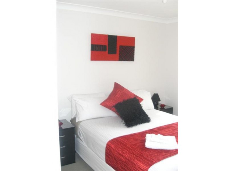51 Huntley Pl, Caloundra West QLD 4551