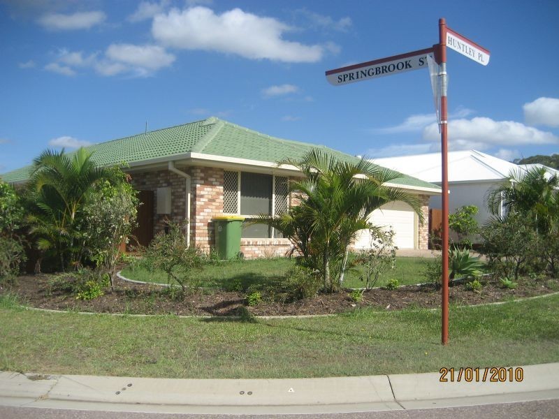 51 Huntley Pl, Caloundra West QLD 4551