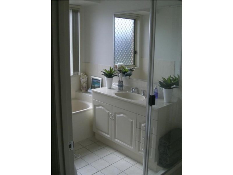 51 Huntley Pl, Caloundra West QLD 4551