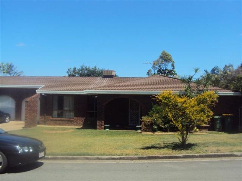 10 Mooya, Battery Hill QLD 4551