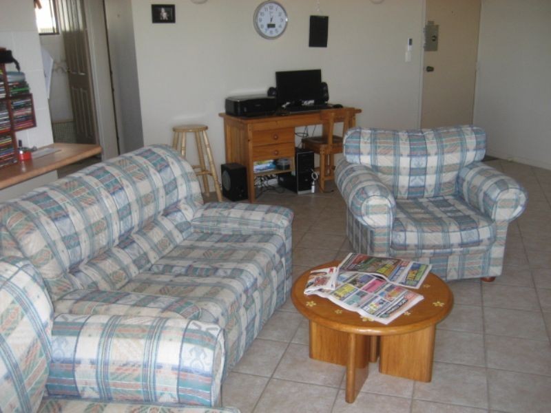 6/10 Dingle Ave, Kings Beach QLD 4551