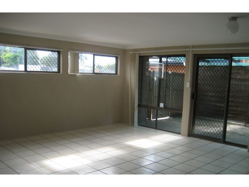 507 Nicklin Way, Wurtulla QLD 4575