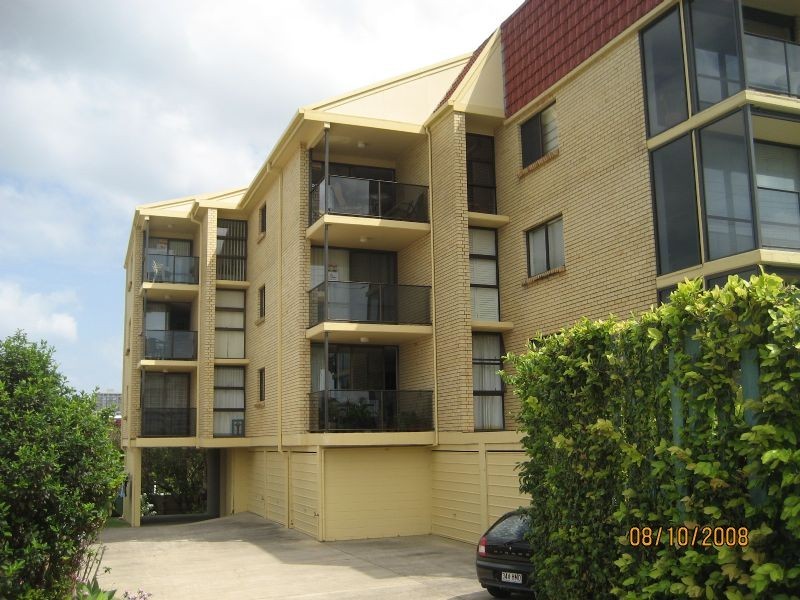 8/88 Albert St, Kings Beach QLD 4551