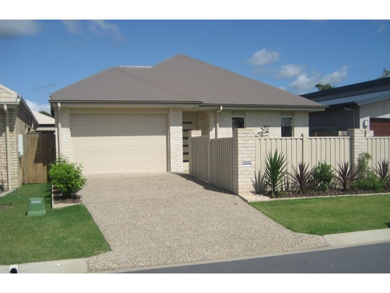55 Crater St, Caloundra West QLD 4551