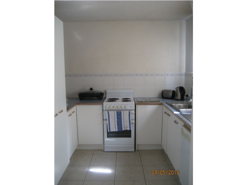3/5 Saltair St, Kings Beach QLD 4551