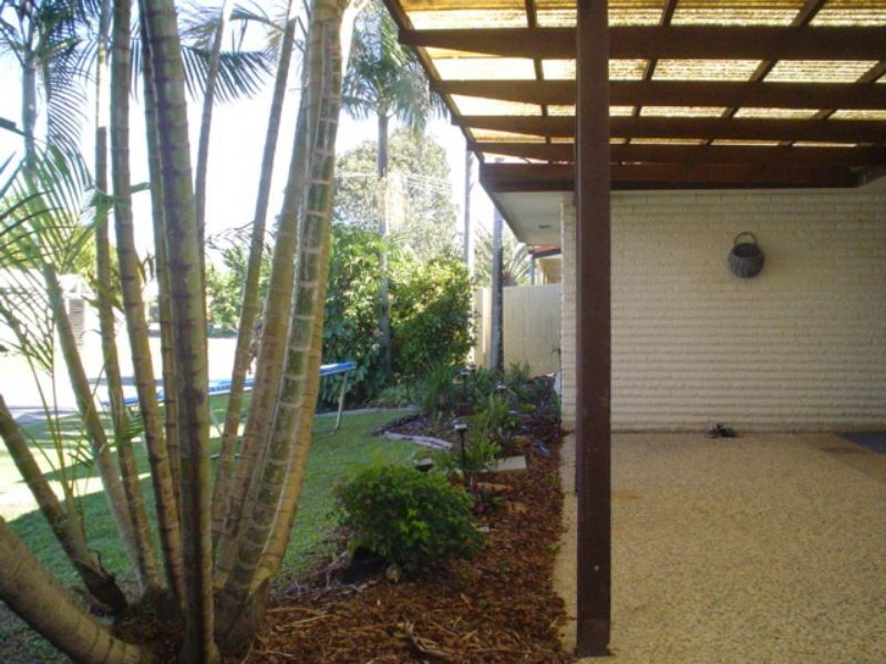 38 Baroona St, Wurtulla QLD 4575