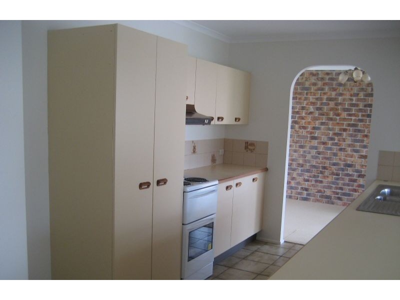 29 St Pauls Ave, Golden Beach QLD 4551