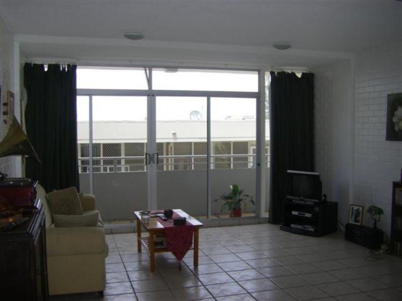 13/12 Queen St, Kings Beach QLD 4551