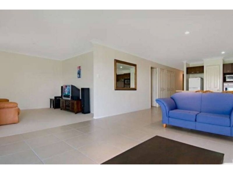 41 Wheeler Cres, Caloundra West QLD 4551