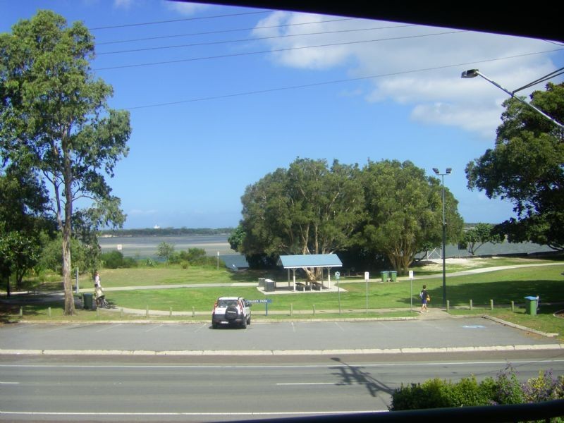 2/64 Esplanade, Golden Beach QLD 4551