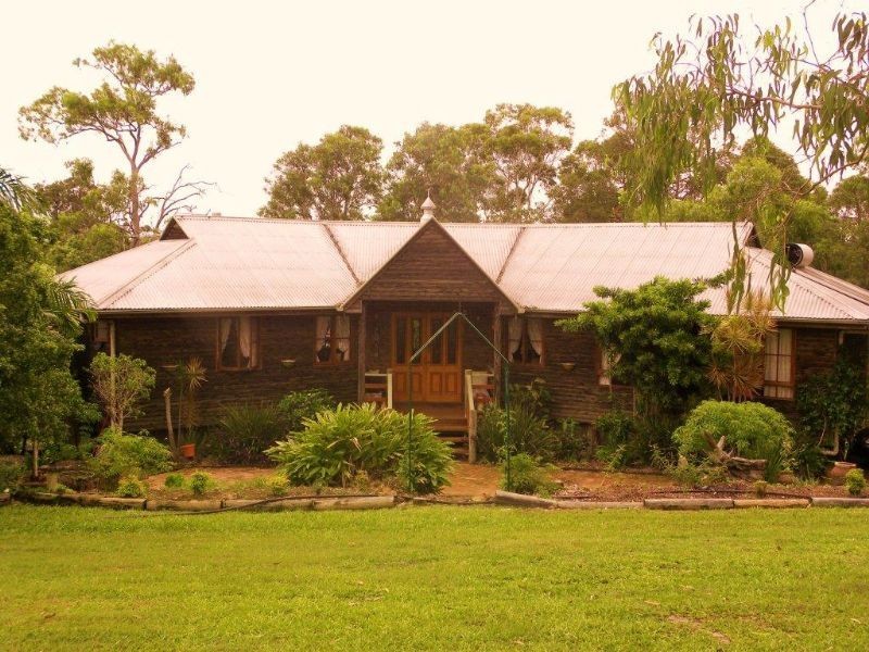 26 Laxton Rd, Palmview QLD 4553