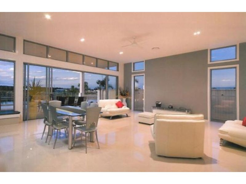 27 Abbey Crt, Pelican Waters QLD 4551