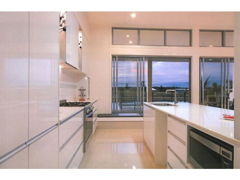 27 Abbey Crt, Pelican Waters QLD 4551