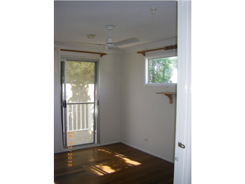 4 Lorinya Street, Battery Hill QLD 4551