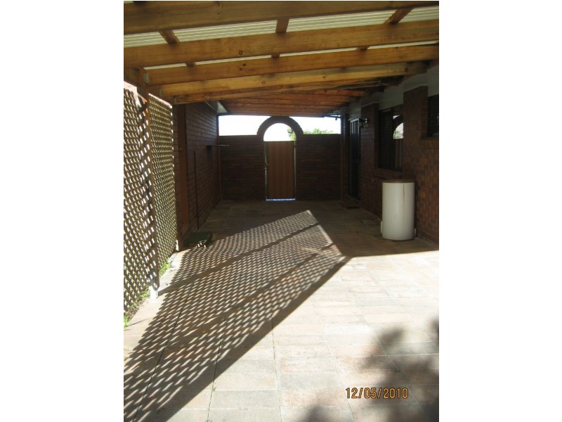 32 Pozieres Cres, Aroona QLD 4551