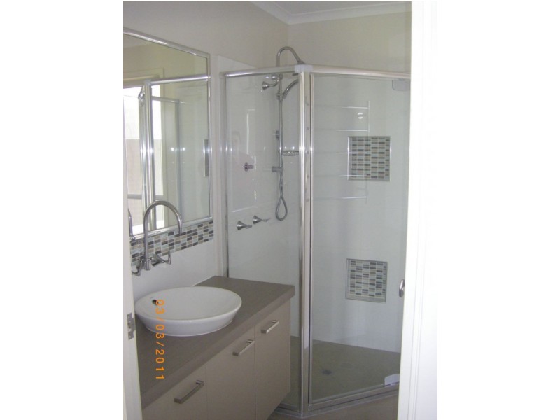 8b Cottonwood, Meridan Plains QLD 4551