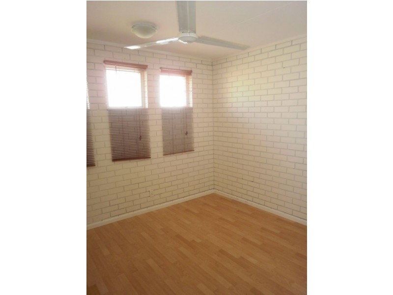 1/34 Regent St, Caloundra QLD 4551