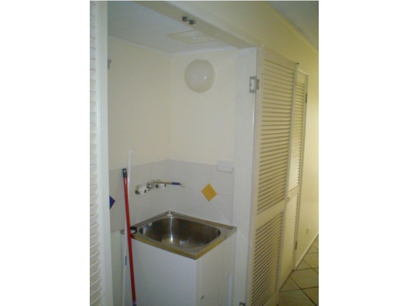 1/46 Esplanade, Golden Beach QLD 4551