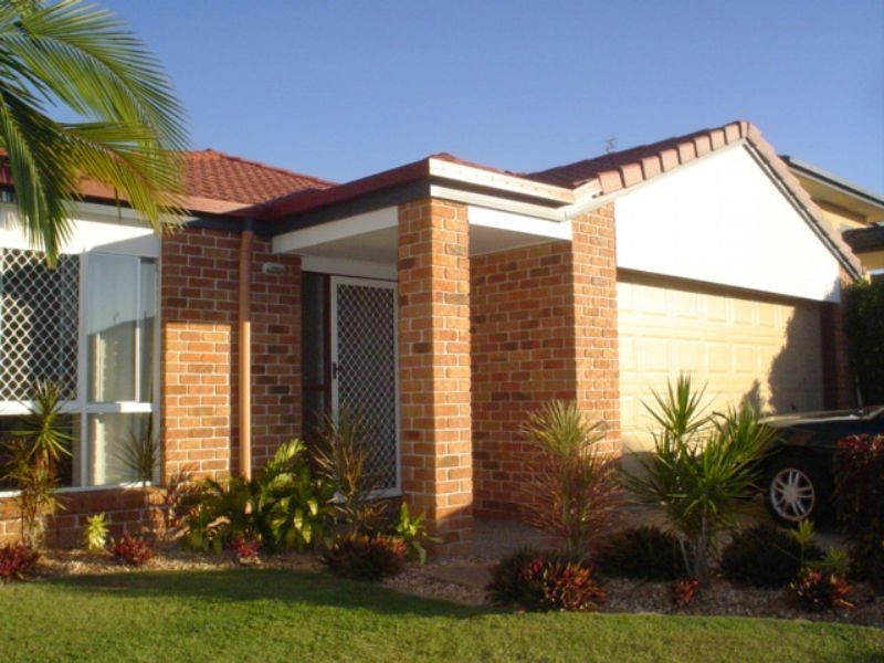 16 Explorer ST, Sippy Downs QLD 4556