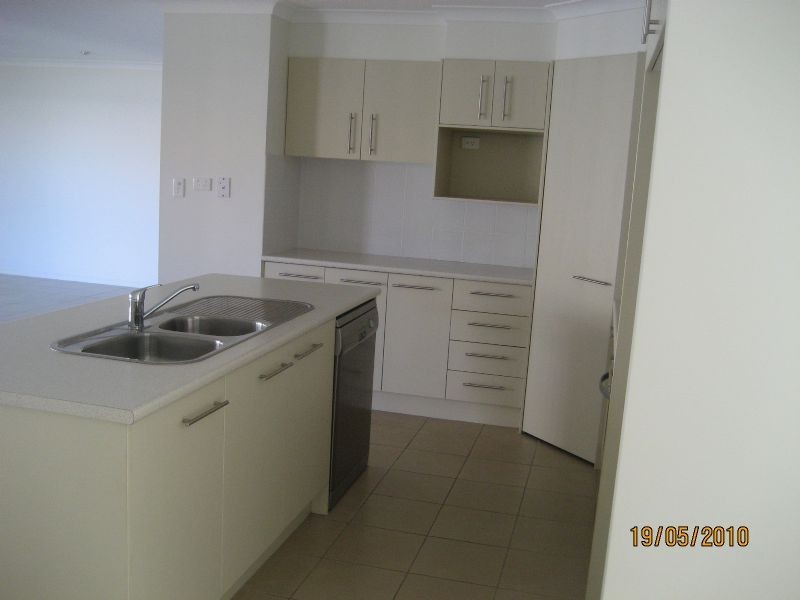 58 Rawson St, Caloundra West QLD 4551