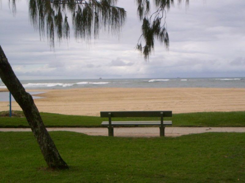 19 Roderick St, Moffat Beach QLD 4551