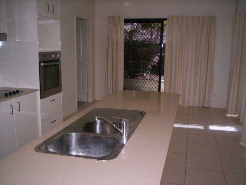 210/123 Mark Rd, Caloundra West QLD 4551