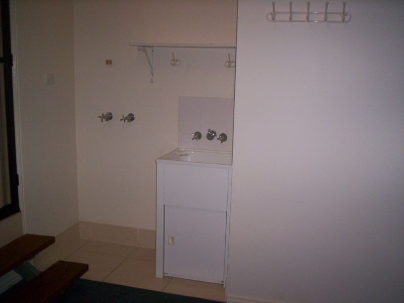 210/123 Mark Rd, Caloundra West QLD 4551