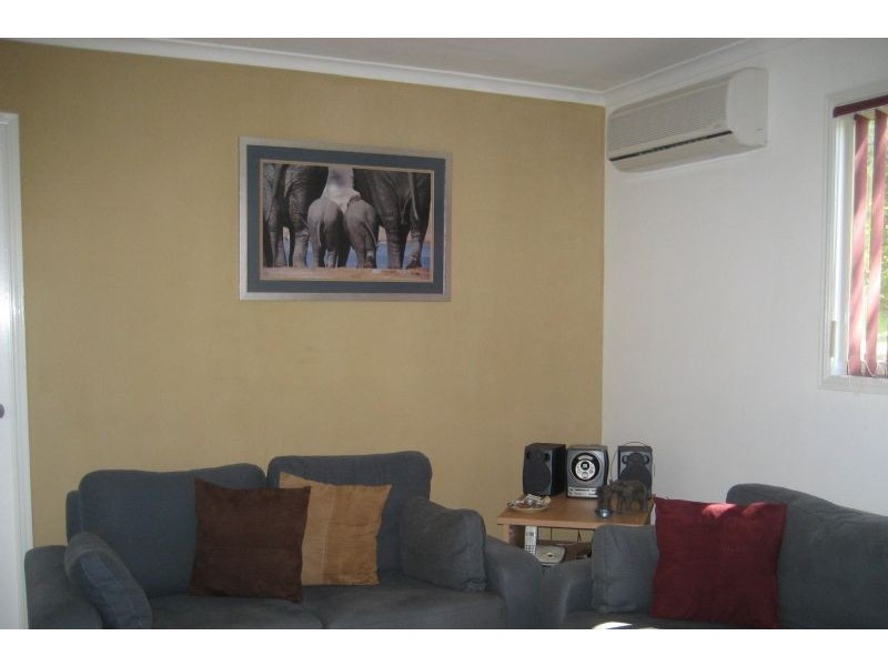 6 Bluegum Court, Little Mountain QLD 4551