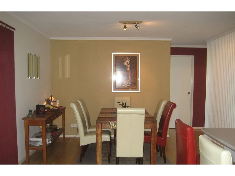 6 Bluegum Court, Little Mountain QLD 4551