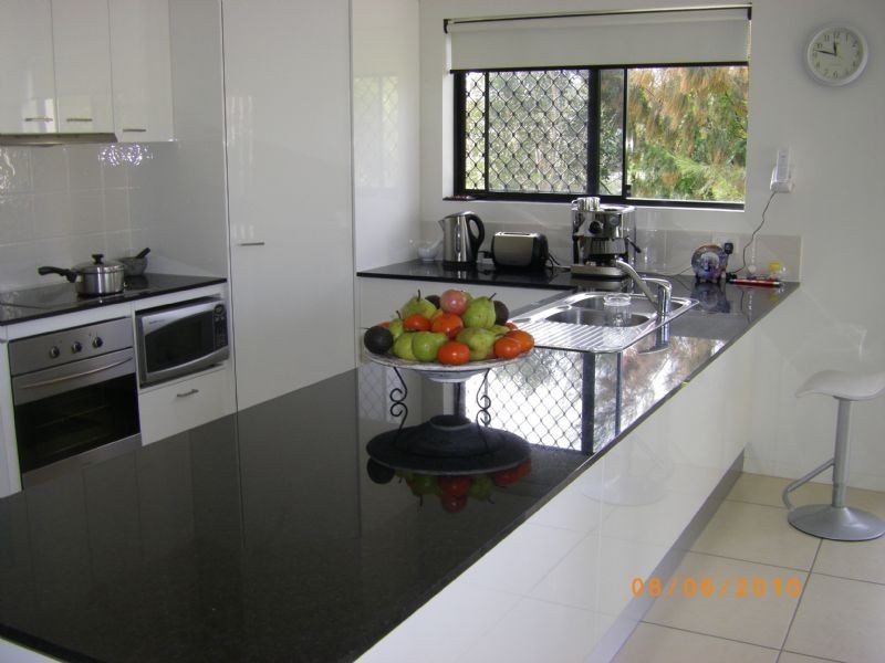 2/4 Andrew Ave, Little Mountain QLD 4551