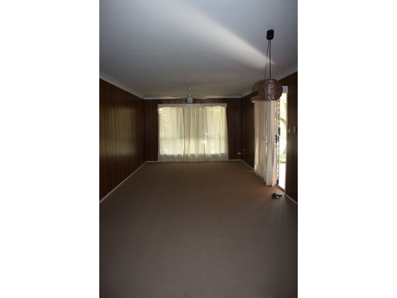 35 Mirnoo Street, Currimundi QLD 4551