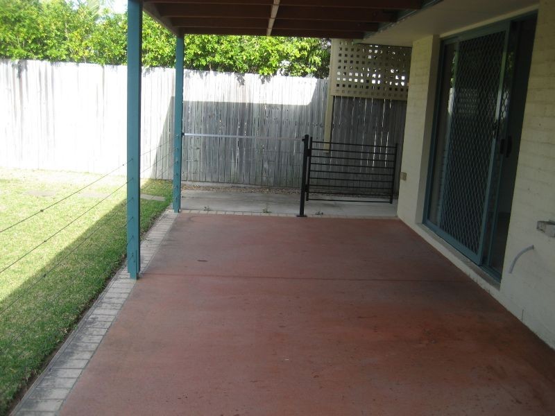 5 Lachlan Close, Caloundra West QLD 4551