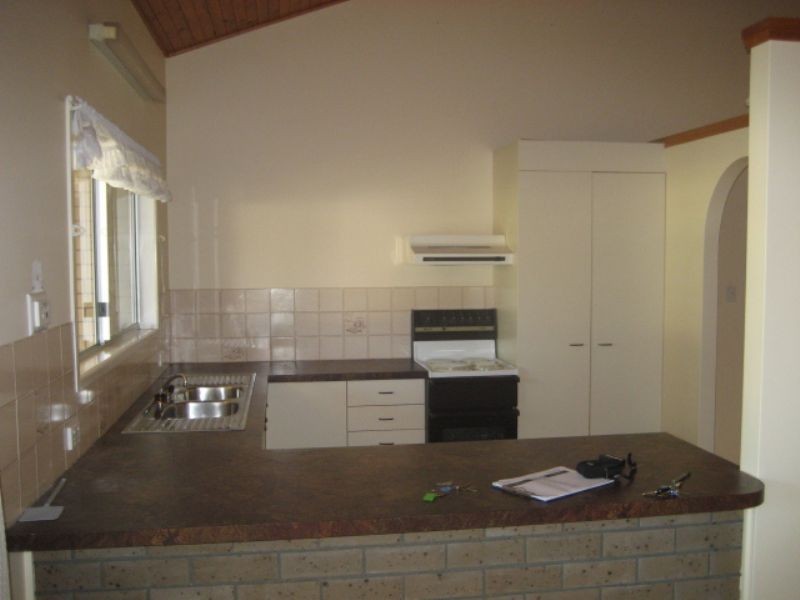 2/49 Wavell Avenue, Golden Beach QLD 4551