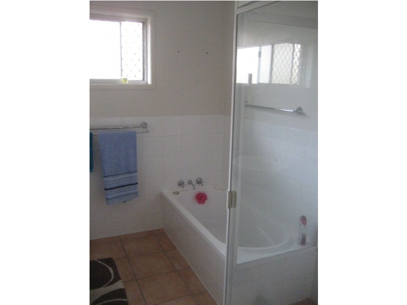 82 Roderick Street, Moffat Beach QLD 4551