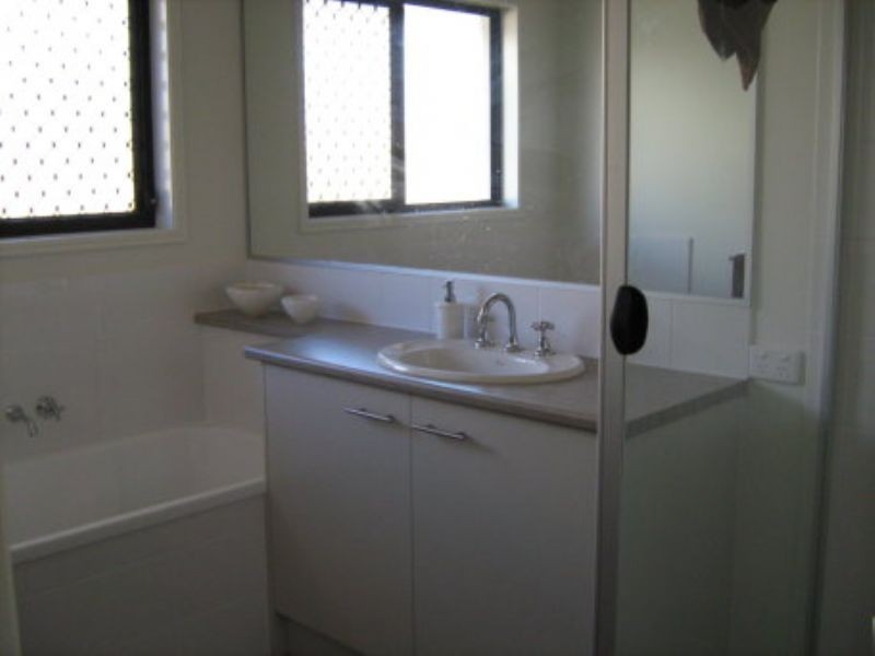 2 Basie Street, Sippy Downs QLD 4556