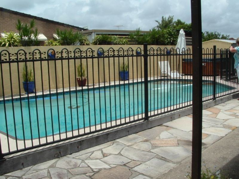 2 Slim Street, Golden Beach QLD 4551