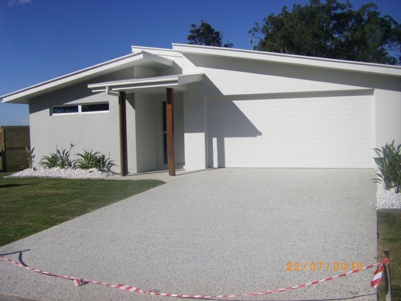 12 Cumberland Cct, Little Mountain QLD 4551